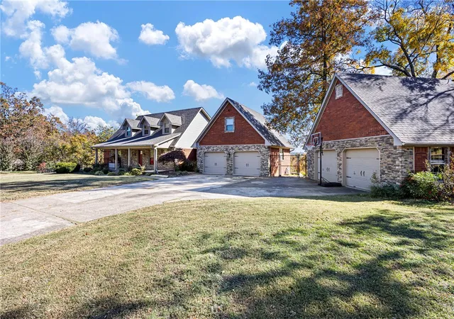 Homes for sale in Russellville, AR | 77 Sumac Cvs, Russellville, AR 72802 | MLS# 1332902