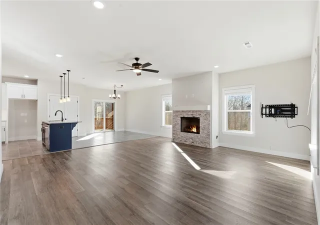 3rd image of 96 Witherby Dr, Bella Vista, AR 72714 | MLS# 1333017