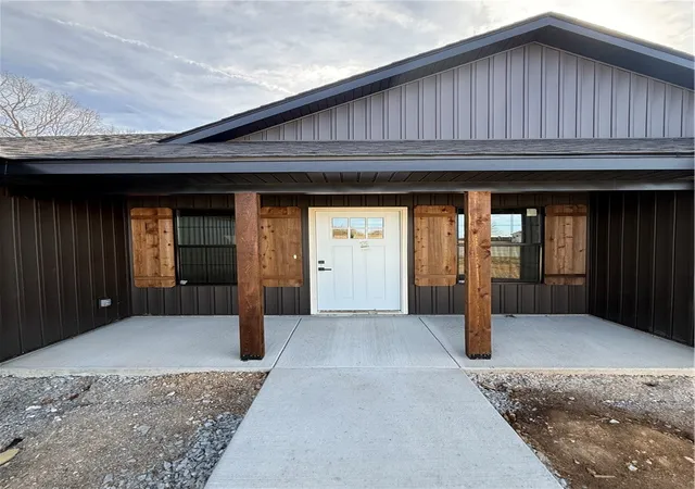 2nd image of 140 Mae, Huntsville, AR 72740 | MLS# 1331634