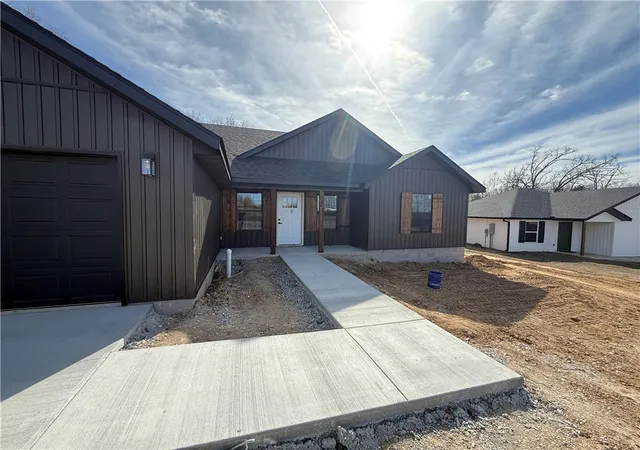 3rd image of 140 Mae, Huntsville, AR 72740 | MLS# 1331634