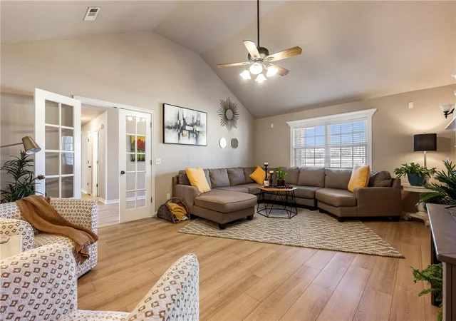Photo 2 of Single family home for sale at 1925 S 21st Street, Rogers, AR 72758 | MLS# 1332466 | Listing updated on 2026-08-27