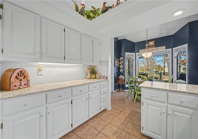 3rd image of 16 Monikie Dr, Bella Vista, AR 72715 | MLS# 1332830