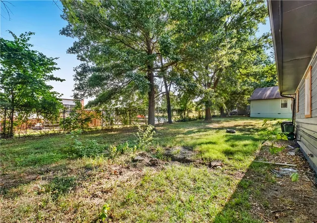 54th image of 3325, 3335 S School, Fayetteville, AR 72701 | MLS# 1333286