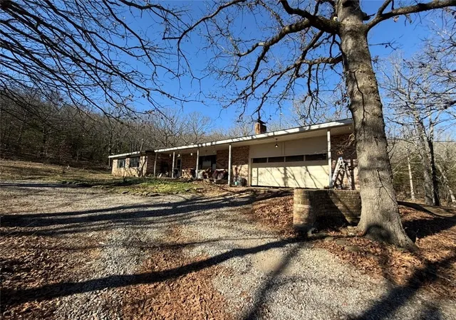 2nd image of 657 Carrol St, Fayetteville, AR 72701 | MLS# 1332903