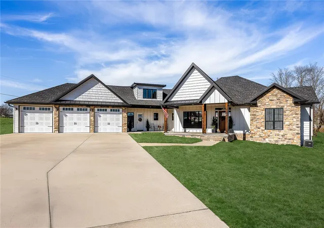 1st image of 11191 Pickett Ridge Rd, Prairie Grove, AR 72753 | MLS# 1333397
