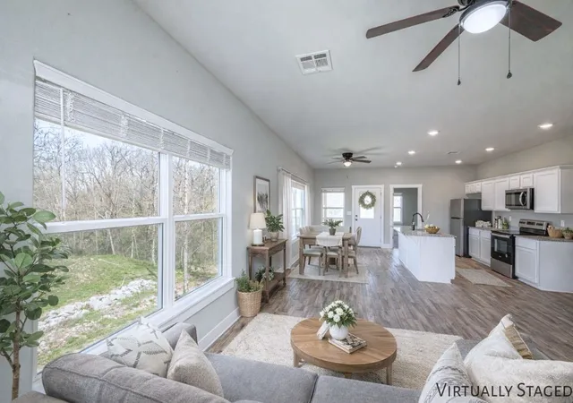 Homes for sale in Watts, OK | 290 Snyder Springs Loop, Watts, OK 74964 | MLS# 1333633