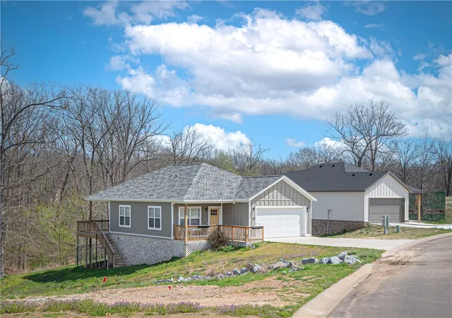 Homes for sale in Watts, OK | 290 Snyder Springs Loop, Watts, OK 74964 | MLS# 1333633