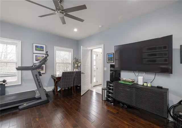 4th image of 17 W Louise St, Fayetteville, AR 72701 | MLS# 1333645