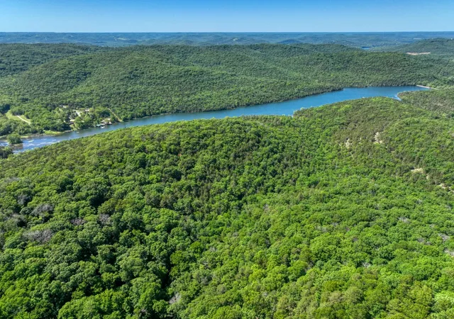 Homes for sale in Eureka Springs, AR | 347 Ridgeline Rd, Eureka Springs, AR 72632 | MLS# 1333784