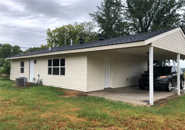 Homes for sale in Dardanelle, AR | 915 S 5Th, Dardanelle, AR 72834 | MLS# 1333780