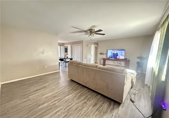 3rd image of 701-702 E 11Th St, Russellville, AR 72801 | MLS# 1333855