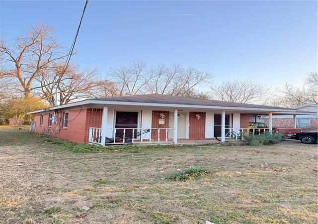 Homes for sale in Dardanelle, AR | 405 Rock St, Dardanelle, AR 72834 | MLS# 1333563