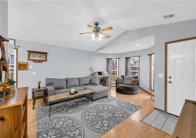 Homes for sale in Bentonville, AR | 1210 Spring St, Bentonville, AR 72712 | MLS# 1333792
