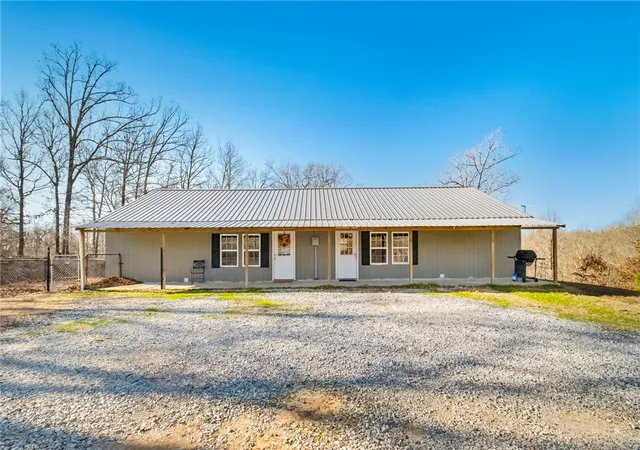 Homes for sale in Westville, OK | 470484 E 723 Rd, Westville, OK 74965 | MLS# 1333591