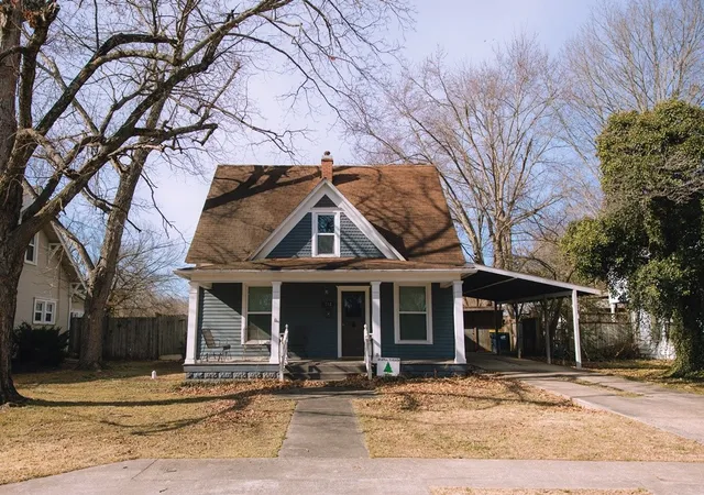 1st image of 712 S Cherry St, Harrison, AR 72601 | MLS# 1334017