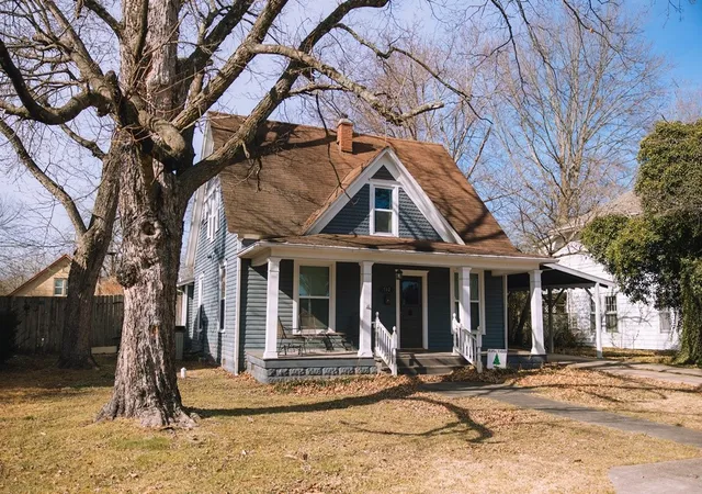 2nd image of 712 S Cherry St, Harrison, AR 72601 | MLS# 1334017