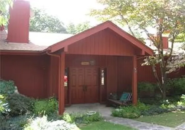 2nd image of 192 Hummingbird Ln, Eureka Springs, AR 72632 | MLS# 1333978