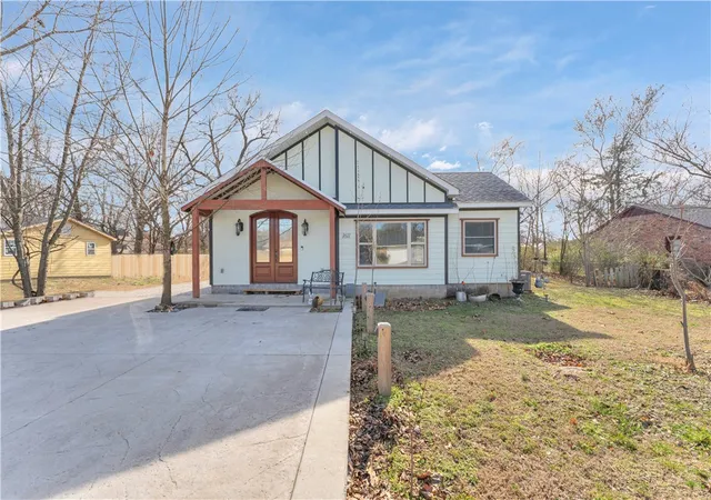 1st image of 1611 W Backus Ave, Springdale, AR 72762 | MLS# 1334068