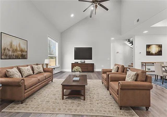 2nd image of 1611 W Backus Ave, Springdale, AR 72762 | MLS# 1334068
