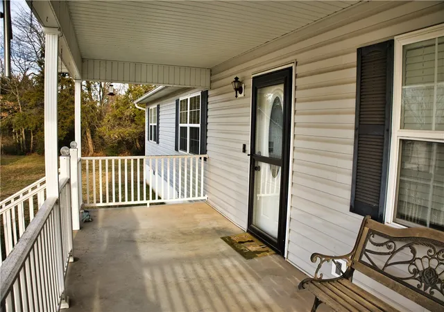 2nd image of 117 Paradise Cove Ln, Berryville, AR 72616 | MLS# 1334298