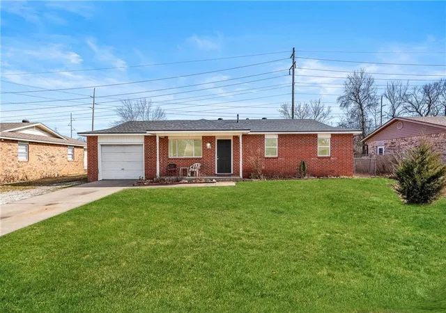 1st image of 1107 White Rd, Springdale, AR 72762 | MLS# 1334290