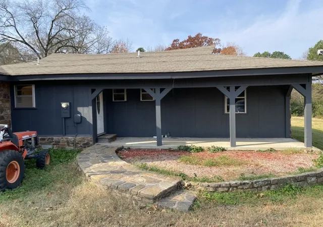 Homes for sale in Ola, AR | 208 Lake St, Ola, AR 72853 | MLS# 1334439