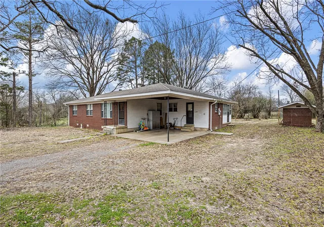 Homes for sale in Dardanelle, AR | 21685 State Hwy 154, Dardanelle, AR 72834 | MLS# 1334477