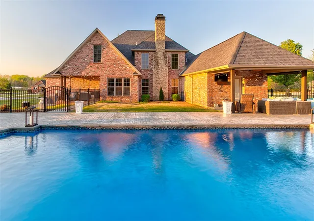 2nd image of 1353 Scout Trl, Siloam Springs, AR 72761 | MLS# 1334234