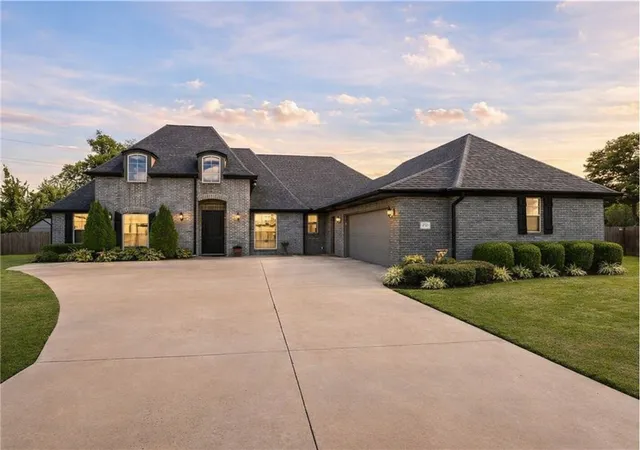 1st image of 2711 S Haley Ct, Rogers, AR 72758 | MLS# 1334772