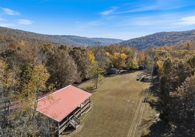 Homes for sale in Pettigrew, AR | 5176 Cr 5099, Pettigrew, AR 72752 | MLS# 1334905