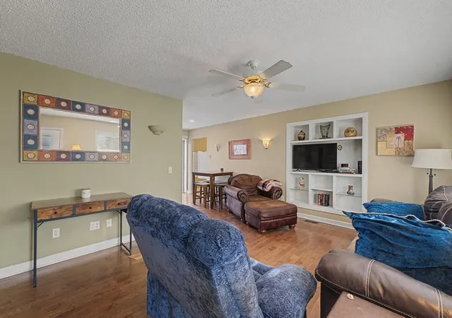 image of 10 Brightling Ln, Bella Vista, AR 72715 | MLS# 1334857