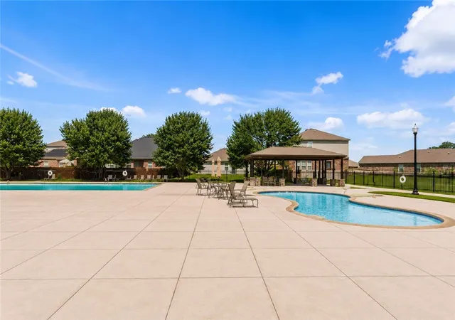 Photo 1 of Sale Pending at 4323 Cornwall St, Springdale, AR 72762 | MLS# 1333400 | Listing updated on 2026-07-08