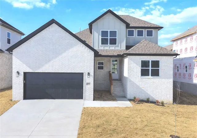 Photo 1 of Single family home for sale at 1051 Whistler St, Bentonville, AR 72713 | MLS# 1334338 | Listing updated on 2026-06-03