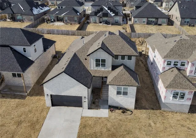 Photo 26 of Single family home for sale at 1051 Whistler St, Bentonville, AR 72713 | MLS# 1334338 | Listing updated on 2026-06-03