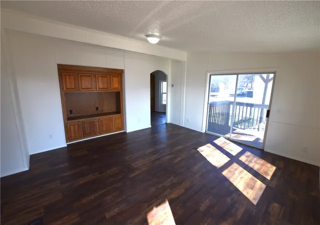 Homes for sale in Stilwell, OK | 413 W Willow St, Stilwell, OK 74960 | MLS# 1334959