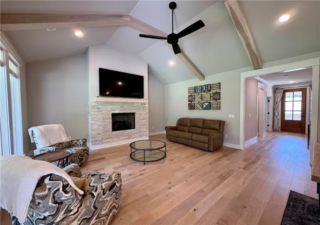 5th image of 4 Hobkirk Dr, Bella Vista, AR 72715 | MLS# 1334997