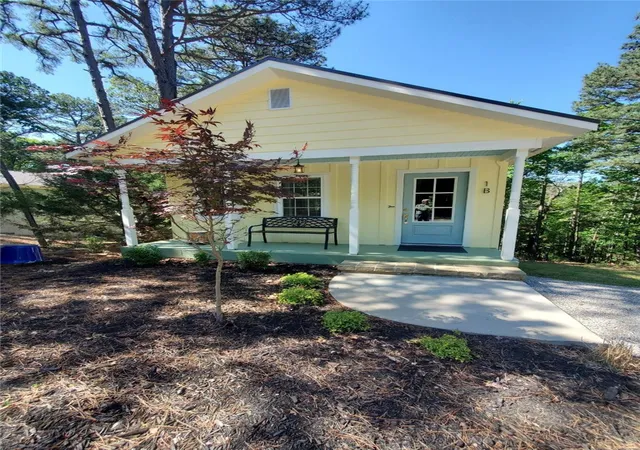 Homes for sale in Eureka Springs, AR | 1 B Cross St, Eureka Springs, AR 72632 | MLS# 1335056