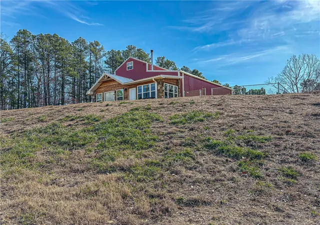 3rd image of 200 Searcy County 423, St Joe, AR 72675 | MLS# 1335139