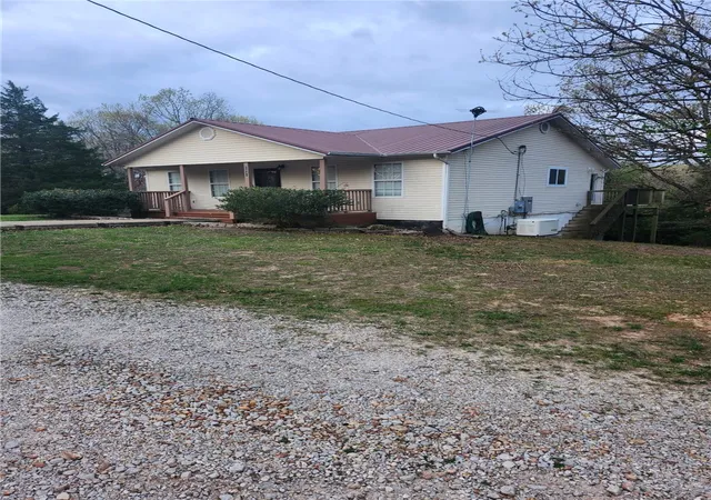 3rd image of 4931 Salles Dr, Harrison, AR 72601 | MLS# 1335180