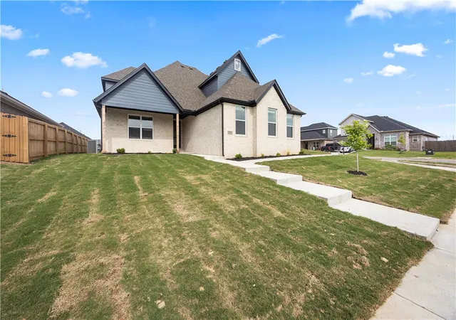 Photo 1 of Single family home for sale at 1241 Mammoth St, Bentonville, AR 72713 | MLS# 1335294 | Listing updated on 2026-02-10