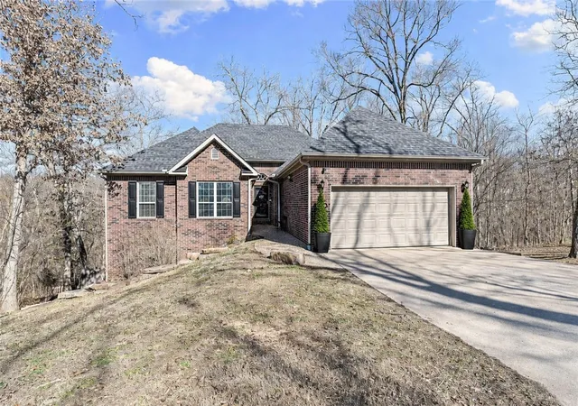 2nd image of 6 Burns Cir, Bella Vista, AR 72714 | MLS# 1335320