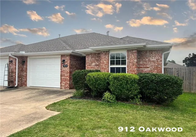 Homes for sale in Centerton, AR | 912 Oakwood Ln, Centerton, AR 72719 | MLS# 1335612
