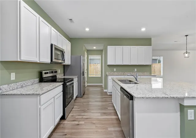 5th image of 302 E Seville St, Siloam Springs, AR 72761 | MLS# 1335424