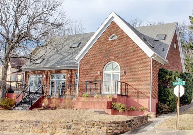 34th image of 80 W Lafayette St, Fayetteville, AR 72701 | MLS# 1335812