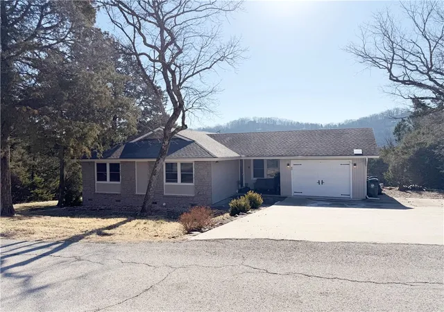 1st image of 80 Table Rock Dr, Holiday Island, AR 72631 | MLS# 1335757