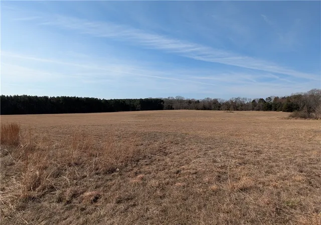 6th image of 1410 Dunwood Dr, Clarksville, AR 72830 | MLS# 1335893