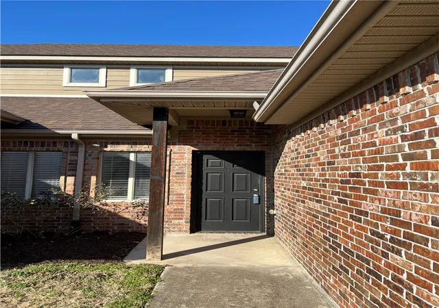 3rd image of 3236 Montrail Pl, Fayetteville, AR 72704 | MLS# 1335798
