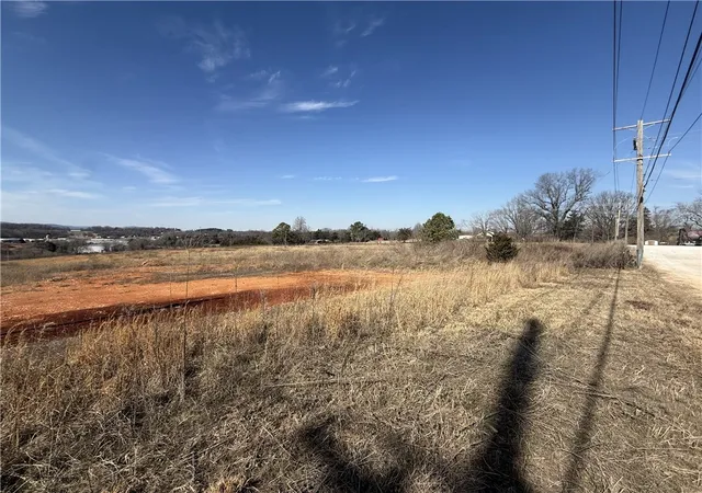 2nd image of 825 14386 003c Old Bellefonte Rd, Harrison, AR 72601 | MLS# 1335975