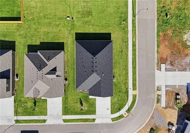 32nd image of 2308 N Zane St, Siloam Springs, AR 72761 | MLS# 1336023
