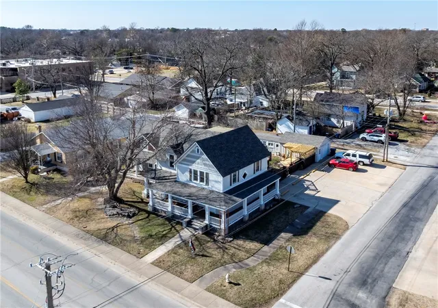 Homes for sale in Siloam Springs, AR | 400 Mount Olive St, Siloam Springs, AR 72761 | MLS# 1335944